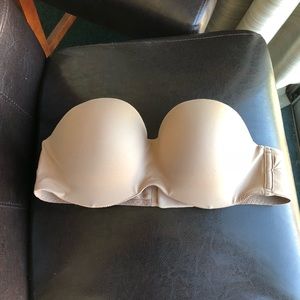 Body By Victoria Strapless Bra